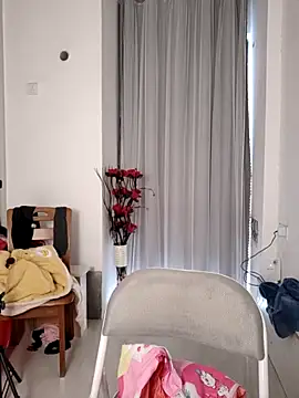 nini10052025 online show from 11/22/25, 01:15