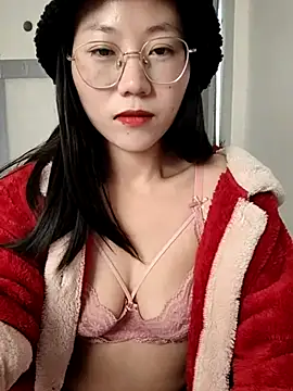 nini10052025 online show from 12/05/25, 04:22