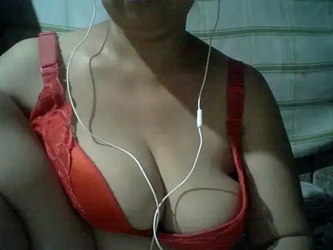 xxxsuckyourdick4u online show from 04/23/26, 03:13