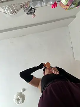 Teengirlmiaa online show from 10/26/25, 10:26