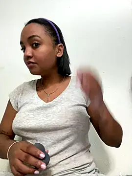 bbyalexxxa online show from 11/10/25, 01:05