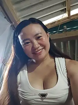 pi-pi-00 online show from 10/14/25, 04:35