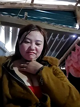 pi-pi-00 online show from 12/04/25, 02:21