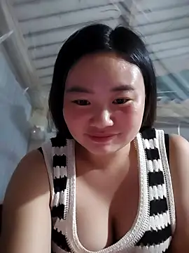 pi-pi-00 online show from 10/19/25, 03:48