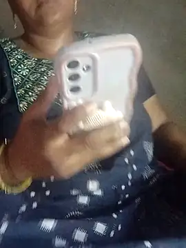 Snapshot of jwala-telugu9 chatting on 06/10/26, 02:02 jwala-telugu9 online show from 06/10/26, 02:02
