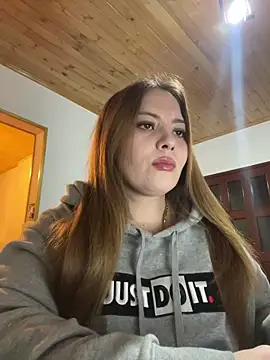 kattee adams online show from 11/07/25, 10:57