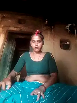 Snapshot of Tg_sonam chatting on 10/15/25, 05:28 Tg sonam online show from 10/15/25, 05:28
