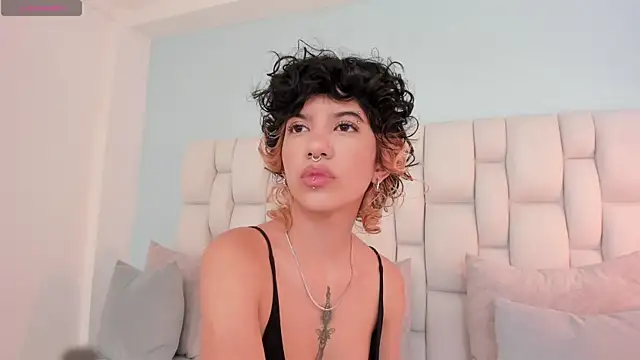 Snapshot of eva_caos chatting on 02/06/26, 08:10 eva caos online show from 02/06/26, 08:10