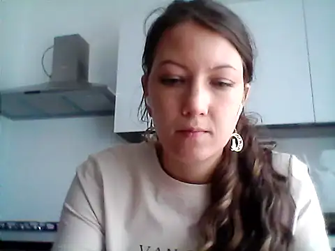 Karivane online show from 02/14/26, 03:45