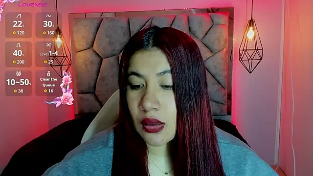 Snapshot of Addyy_02 chatting on 04/24/26, 02:19 Addyy 02 online show from 04/24/26, 02:19