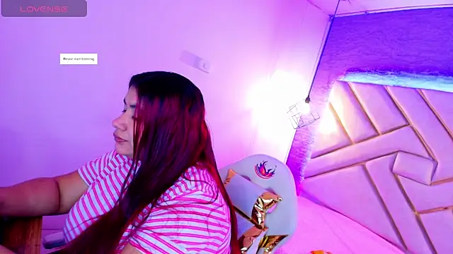 Addyy 02 online show from 10/15/25, 11:51