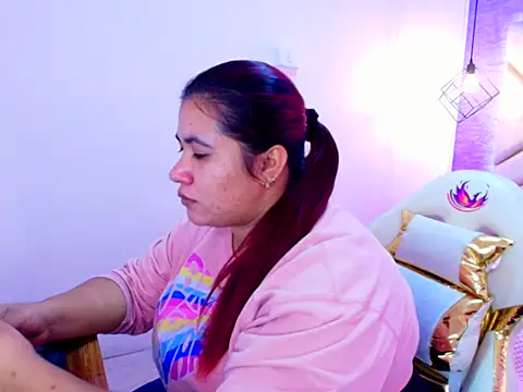 Addyy 02 online show from 10/12/25, 11:44