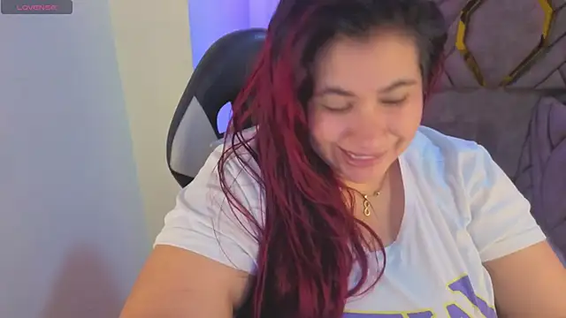 Addyy 02 online show from 12/05/25, 02:32