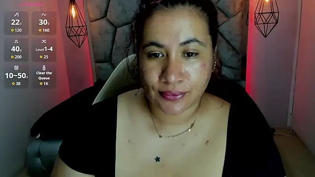 Snapshot of Addyy_02 chatting on 05/07/26, 04:10 Addyy 02 online show from 05/07/26, 04:10