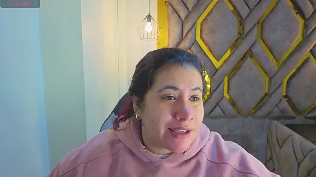 Addyy 02 online show from 12/19/25, 01:42