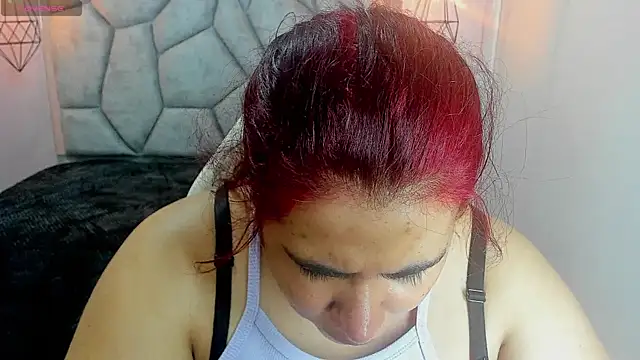 Addyy 02 online show from 03/26/26, 07:23