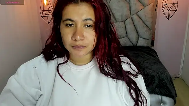 Addyy 02 online show from 04/15/26, 07:07