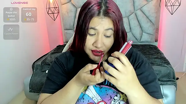 Snapshot of Addyy_02 chatting on 04/25/26, 06:16 Addyy 02 online show from 04/25/26, 06:16