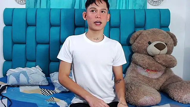 Brian hot online show from 10/13/25, 05:14