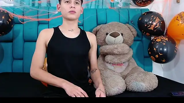 Brian hot online show from 10/26/25, 12:05