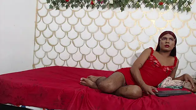 nahomy smiith online show from 03/05/26, 05:15