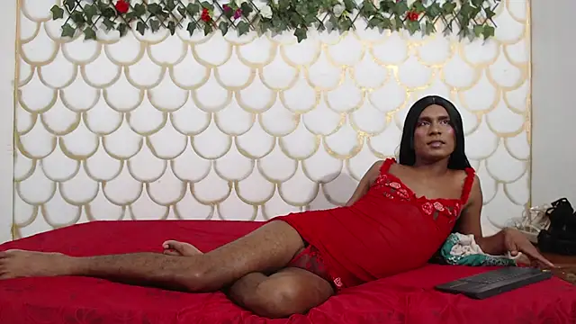 Snapshot of nahomy_smiith chatting on 02/26/26, 05:07 nahomy smiith online show from 02/26/26, 05:07