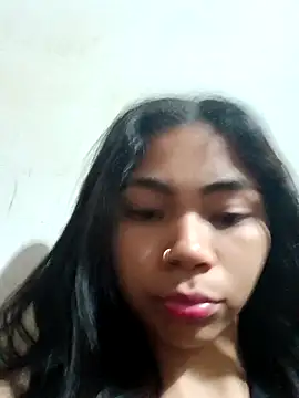 Snapshot of Ammyy_Wood_ chatting on 10/20/25, 01:51 Ammyy Wood online show from 10/20/25, 01:51