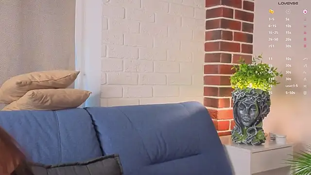 MissyHuf online show from 11/26/25, 08:25