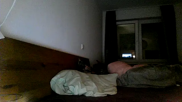 MolleDolle online show from 10/27/25, 07:26