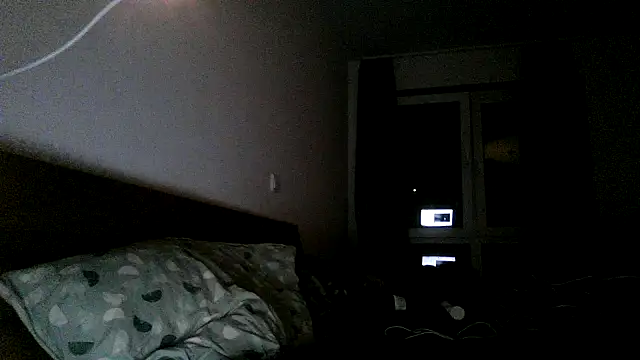 MolleDolle online show from 11/28/25, 10:10