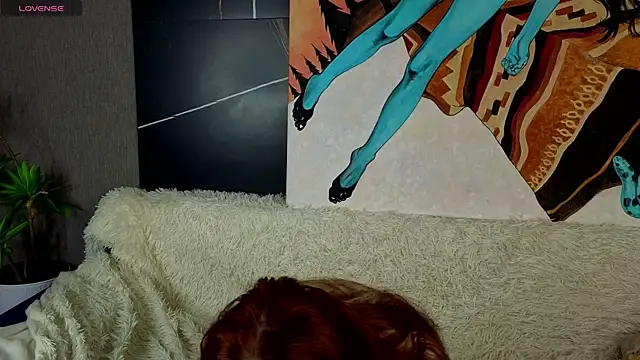 kitsun ne online show from 12/01/25, 09:15