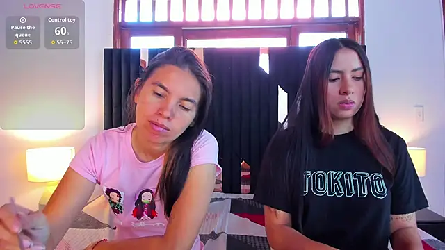 Sofy and Mia online show from 10/23/25, 12:15