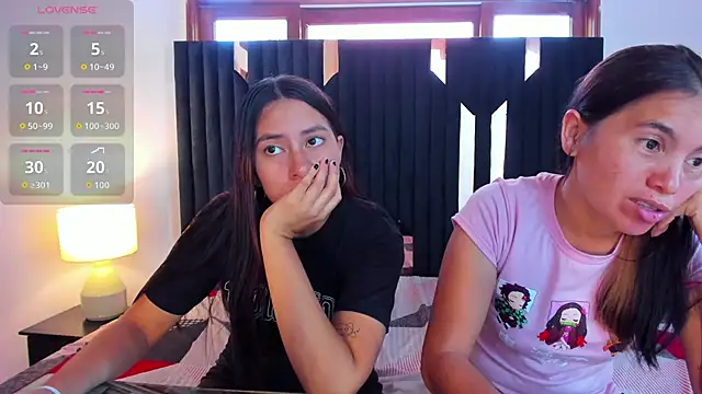 Sofy and Mia online show from 10/27/25, 12:39