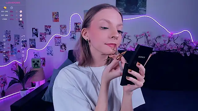 Golden dawn online show from 11/26/25, 07:19