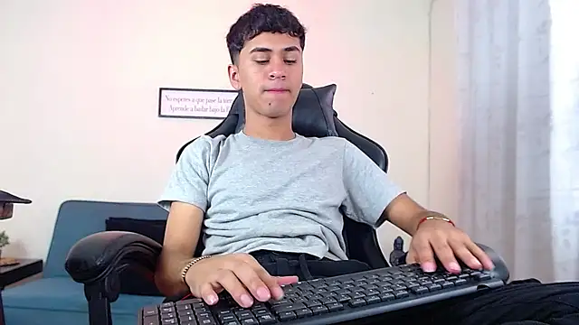 Alancum7 online show from 03/20/26, 01:01