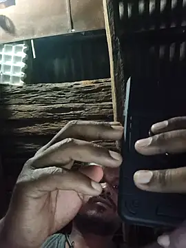 Snapshot of MalickKai chatting on 10/06/25, 04:19 MalickKai online show from 10/06/25, 04:19