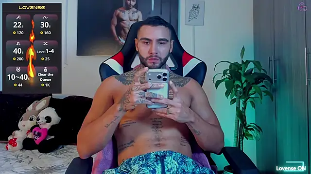 Danny Willson online show from 04/13/26, 02:54