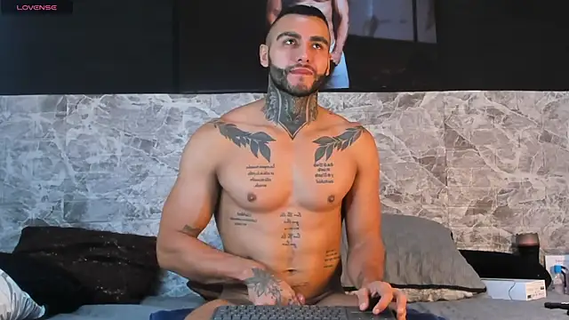 Danny Willson online show from 10/25/25, 02:07