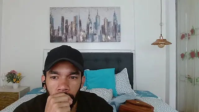 andresnoir  online show from 12/19/25, 01:57