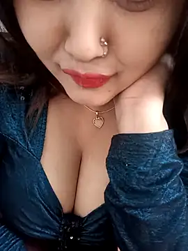 Beauty Queen Soniya online show from 11/23/25, 08:57