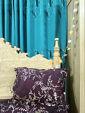 Snapshot of Beauty_Queen_Soniya chatting on 04/20/26, 07:59 Beauty Queen Soniya online show from 04/20/26, 07:59