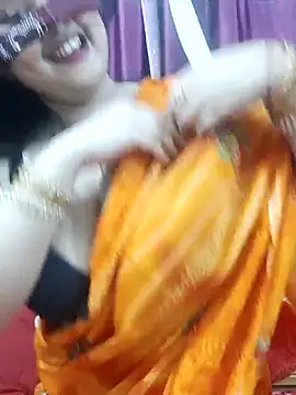 Snapshot of Beauty_Queen_Soniya chatting on 02/23/26, 06:19 Beauty Queen Soniya online show from 02/23/26, 06:19