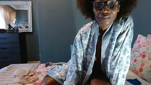 NaughtyCouga online show from 11/09/25, 05:11