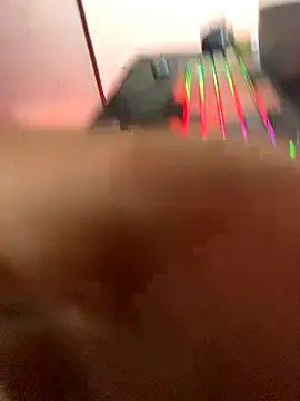 Snapshot of ErosDominant chatting on 11/10/25, 05:01 ErosDominant online show from 11/10/25, 05:01