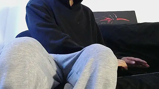 Snapshot of ErosDominant chatting on 07/18/26, 11:02 ErosDominant online show from 07/18/26, 11:02