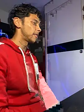 Snapshot of ErosDominant chatting on 10/17/25, 07:00 ErosDominant online show from 10/17/25, 07:00