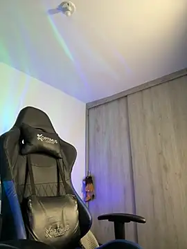 Dave-Max01 online show from 11/14/25, 10:30