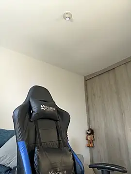 Dave-Max01 online show from 11/09/25, 04:22