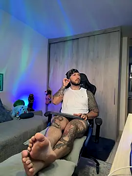 Dave-Max01 online show from 11/27/25, 10:59