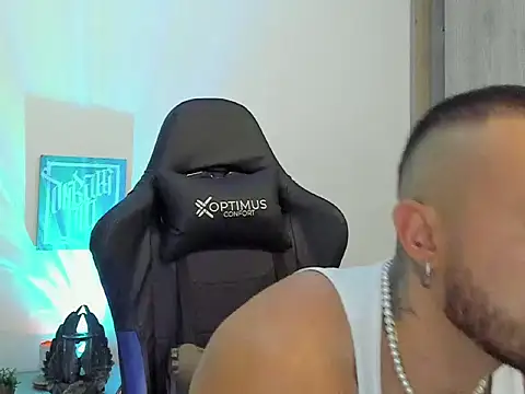 Dave-Max01 online show from 10/27/25, 11:05